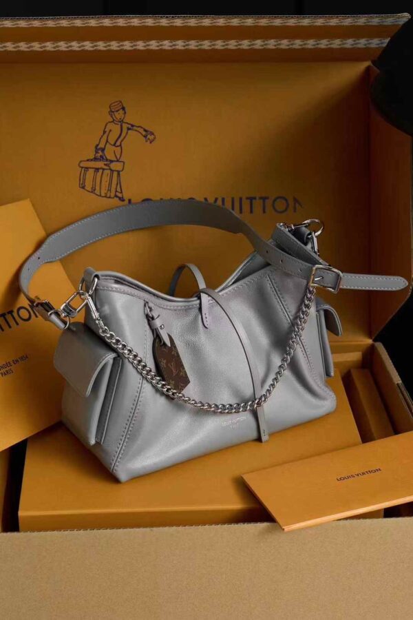 LOUIS VUITTON CarryAll Cargo Vibe PM Bag M12579