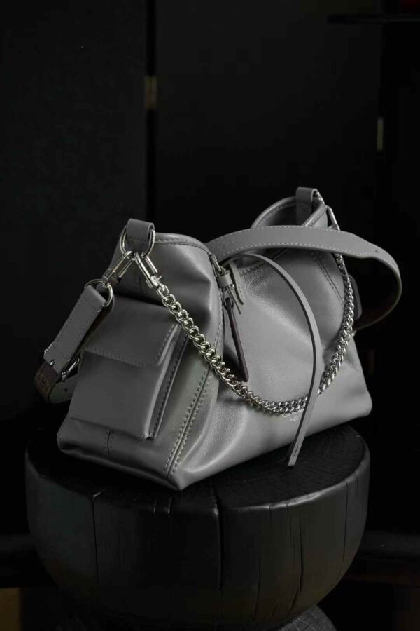 LOUIS VUITTON CarryAll Cargo Vibe PM Bag M12579