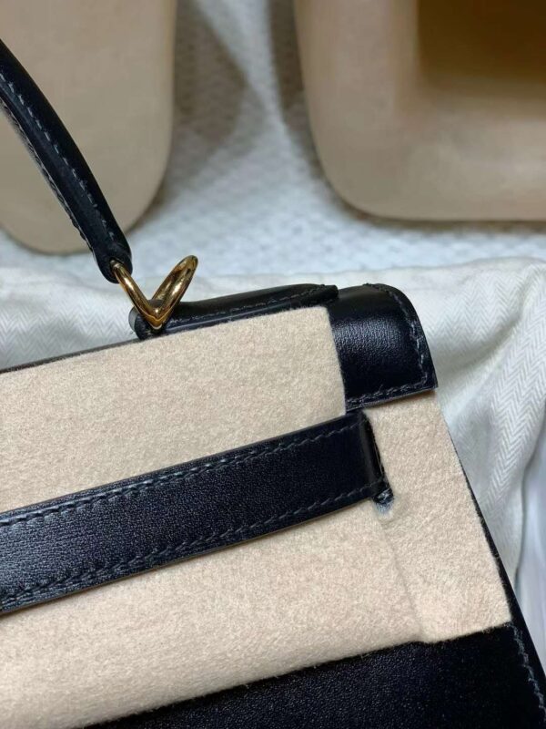 HERMES KELLY  28 BOX 89colour