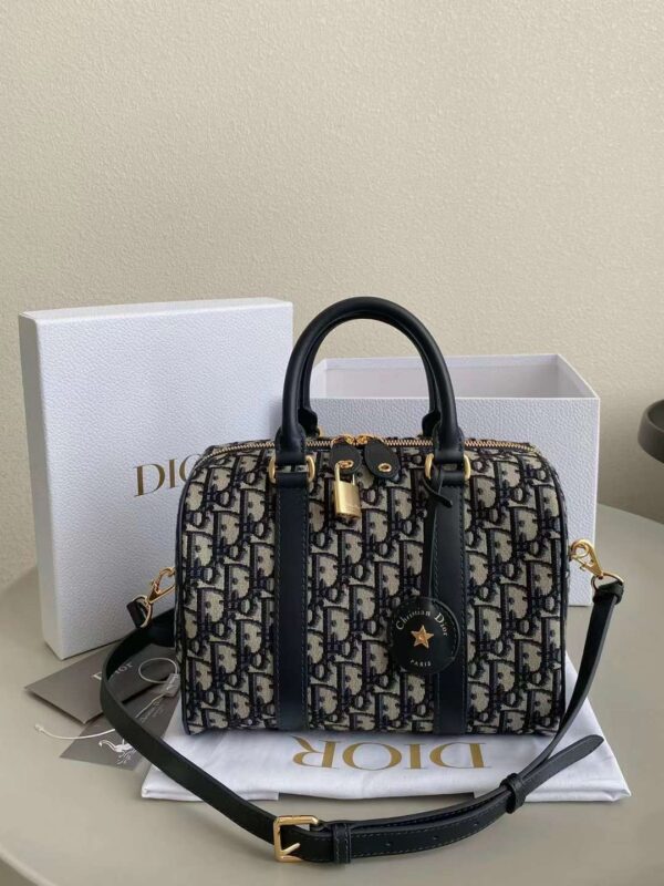 Dior Groove 25 Bag