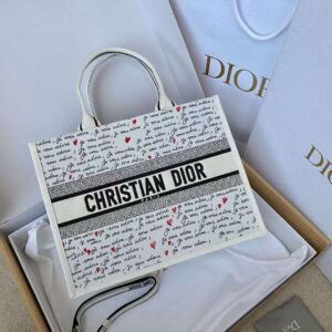 Dioramour Medium Dior Book Tote