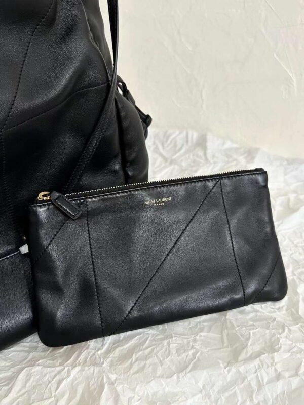 YSL JAMIE 4.3 LARGE POCHON