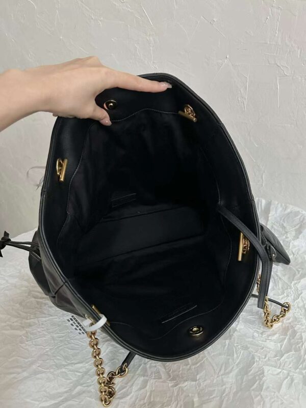 YSL JAMIE 4.3 LARGE POCHON