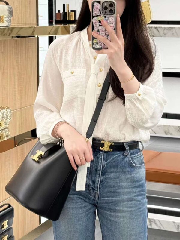 CELINE MEDIUM LOUISE BAG in SMOOTH CALFSKIN