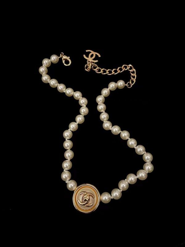 CHANEL Necklace
