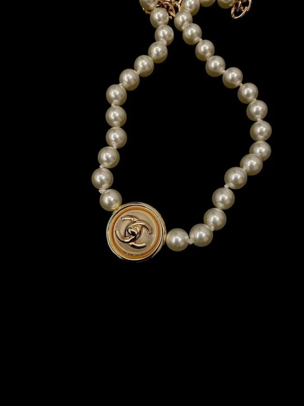 CHANEL Necklace