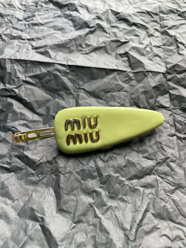 MIUMIU Patent leather hair clip