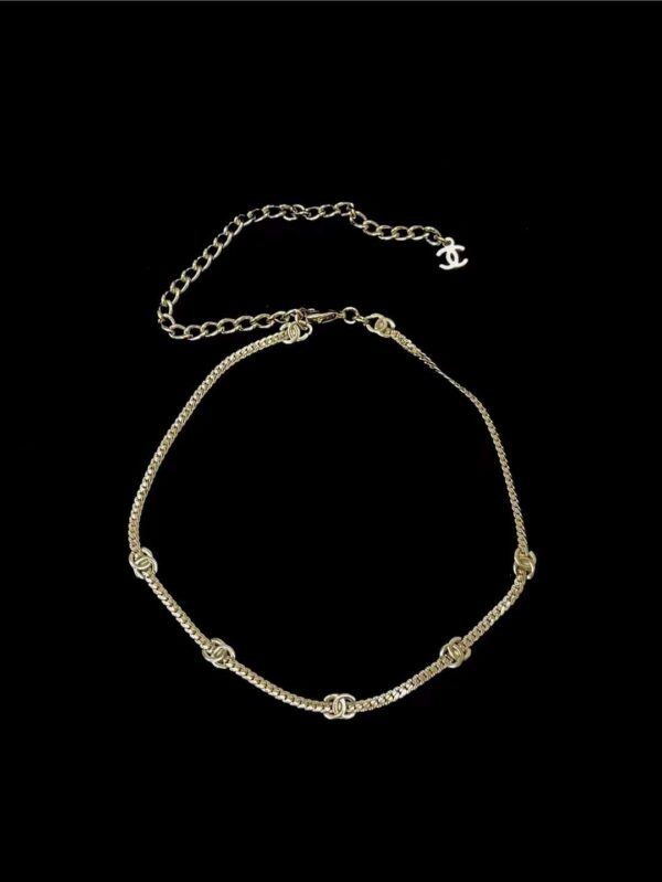 CHANEL Choker