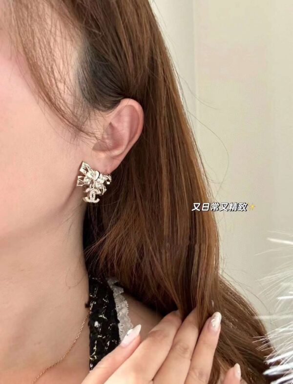 CHANEL Pendant Earrings