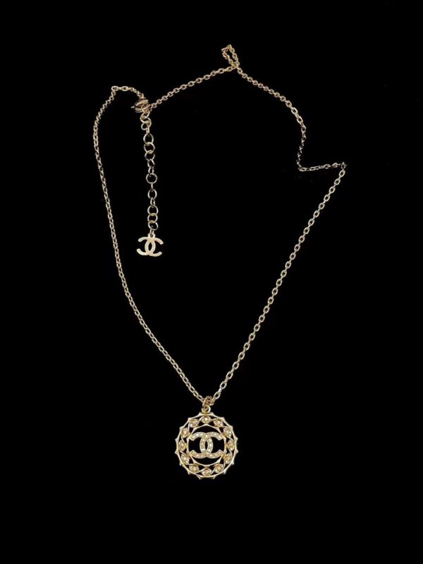 CHANEL Pendant Necklace