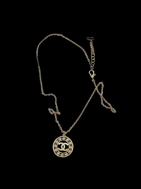 CHANEL Pendant Necklace