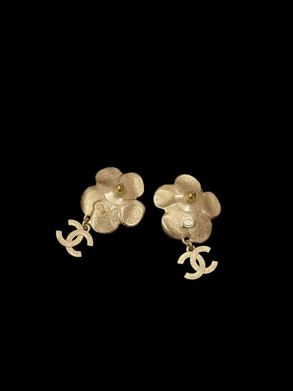 CHANEL Pendant Earrings