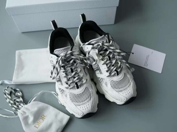 Dior Chrono Sneaker