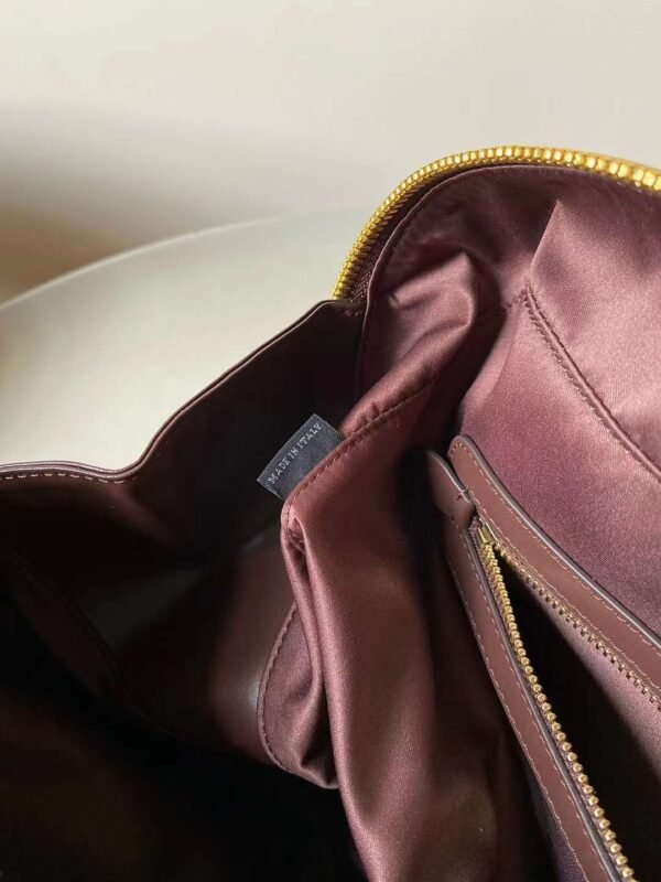 MIUMIU Leather Beau bag