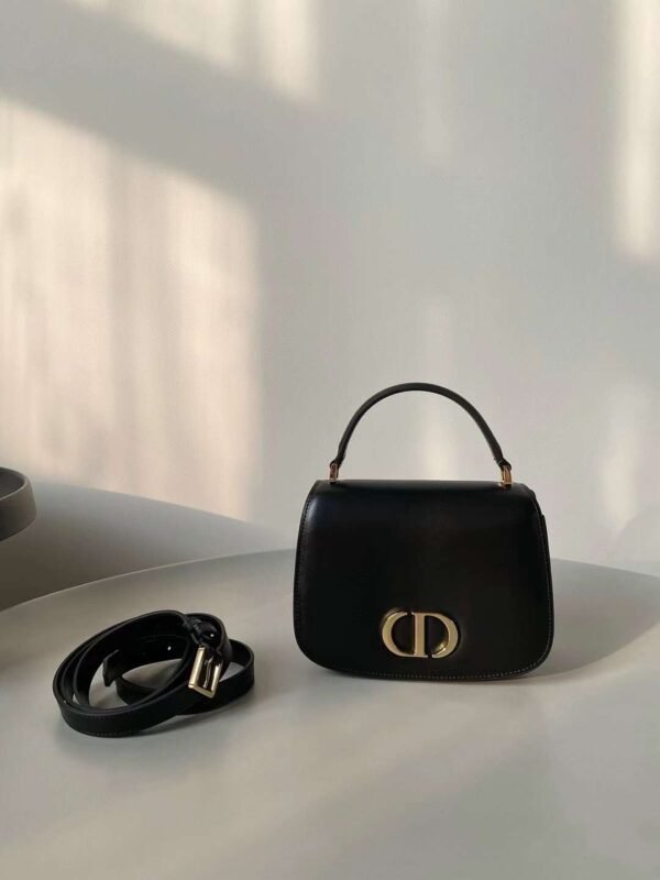 DIOR 30 Montaigne Avenue Top Handle Bag