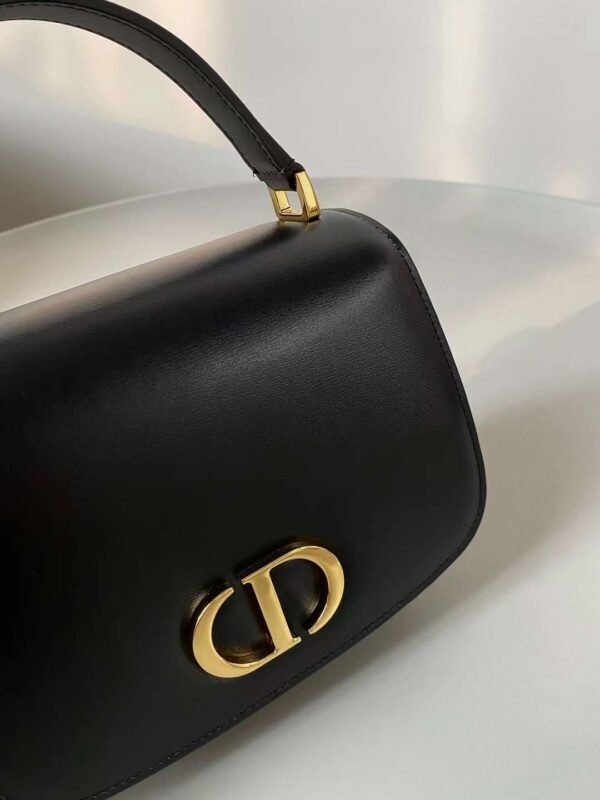 DIOR 30 Montaigne Avenue Top Handle Bag
