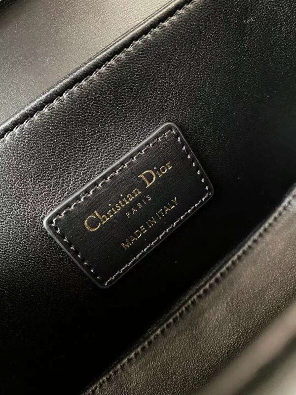 DIOR 30 Montaigne Avenue Top Handle Bag