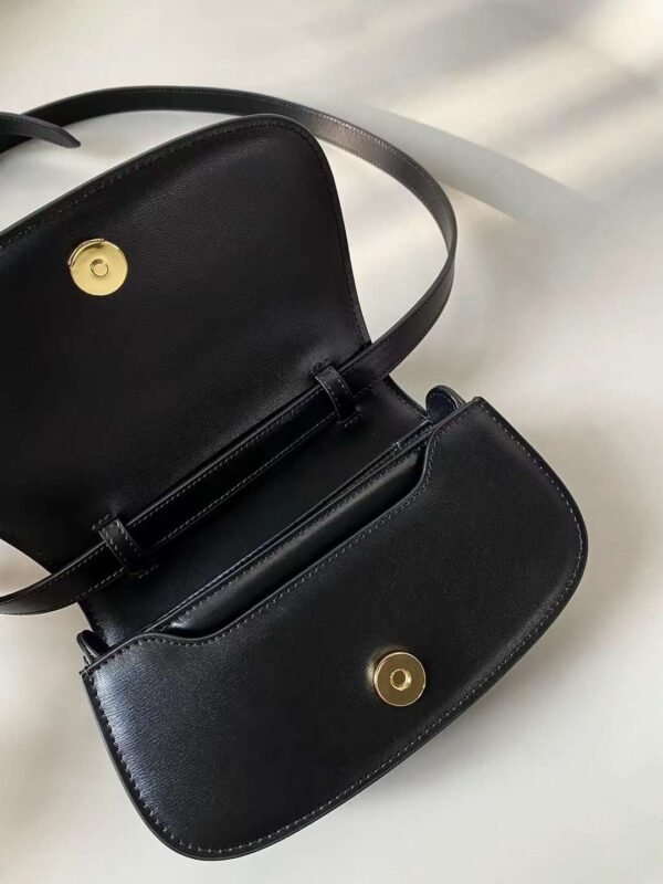 DIOR 30 Montaigne Avenue Top Handle Bag
