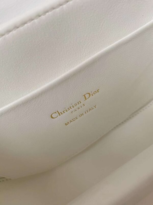 DIOR 30 Montaigne Avenue Top Handle Bag