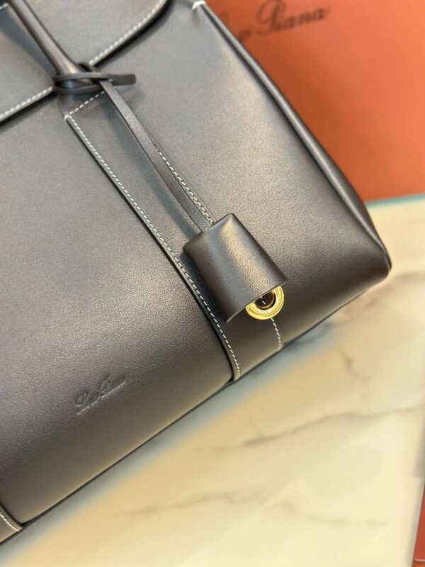 LORO PIANA  LOOM L32