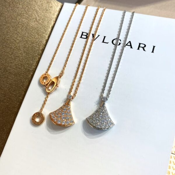 BVLGARI DIVAS DREAM Necklace
