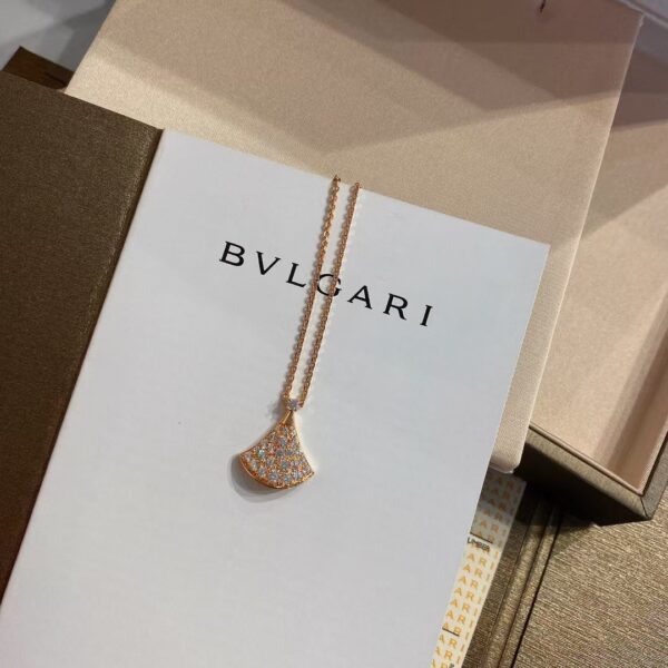 BVLGARI DIVAS DREAM Necklace