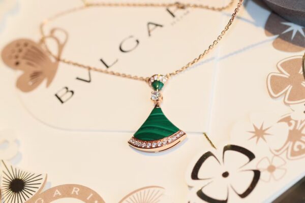 BVLGARI DIVAS DREAM Necklace