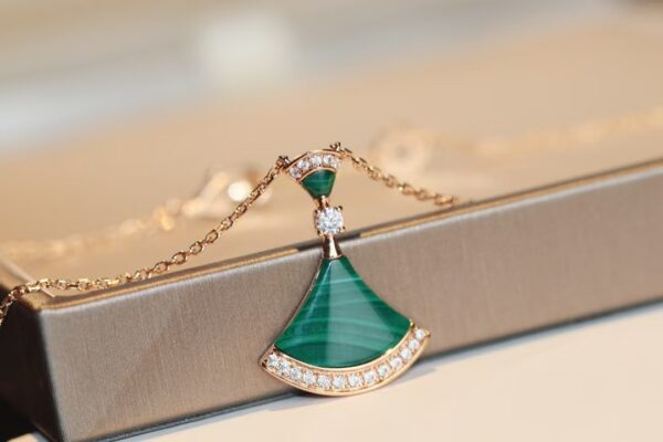 BVLGARI DIVAS DREAM Necklace