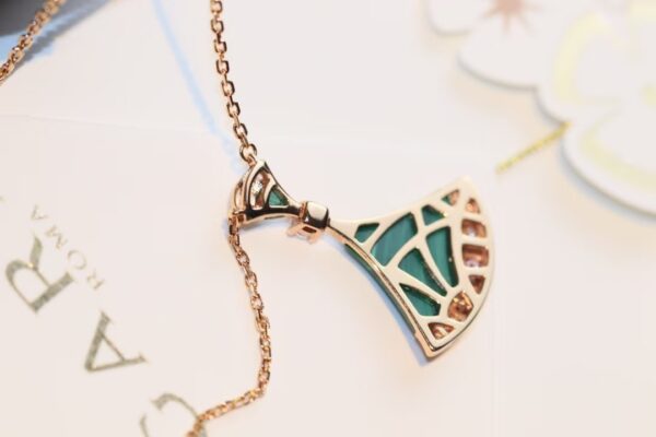 BVLGARI DIVAS DREAM Necklace