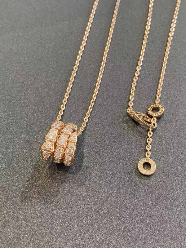 BVLGARI  SERPNTI VIPER Necklace