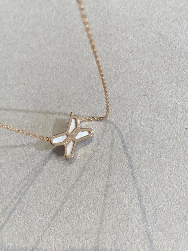 CHAUMET JEUX DE LIENS Necklace