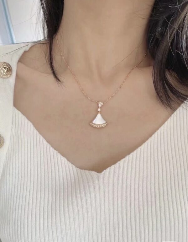 BVLGARI DIVAS DREAM Necklace
