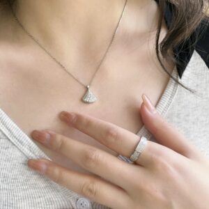 BVLGARI DIVAS DREAM Necklace