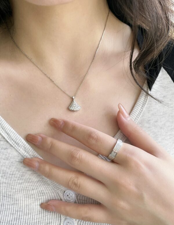 BVLGARI DIVAS DREAM Necklace