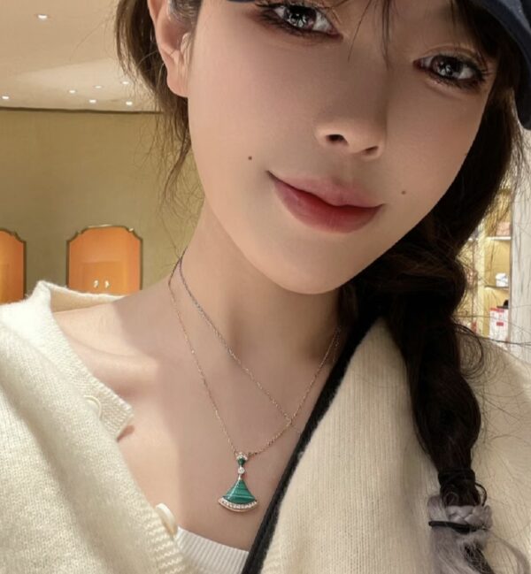 BVLGARI DIVAS DREAM Necklace