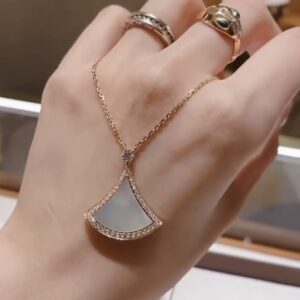 BVLGARI DIVAS DREAM Necklace