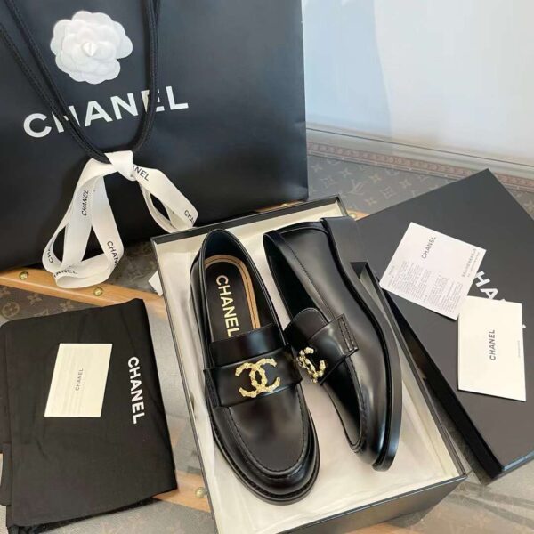 CHANEL MOCCASINS