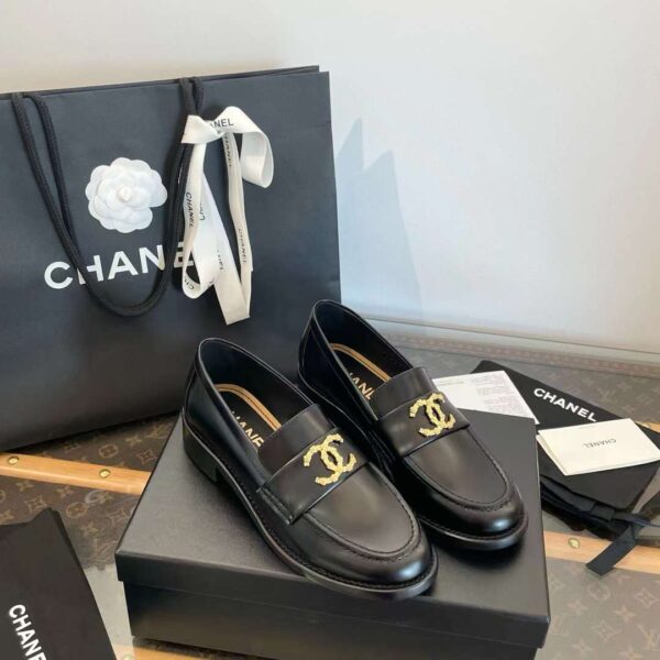 CHANEL MOCCASINS