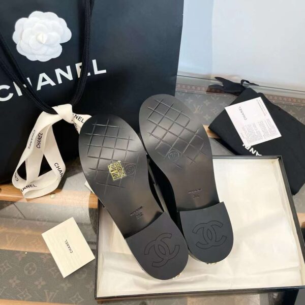 CHANEL MOCCASINS