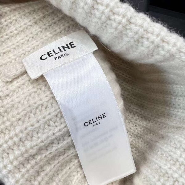 CELINE   BEANIE IN SEAMLESS CASHMERE