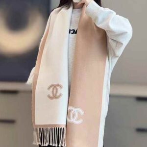 CHANEL 24B Scarf