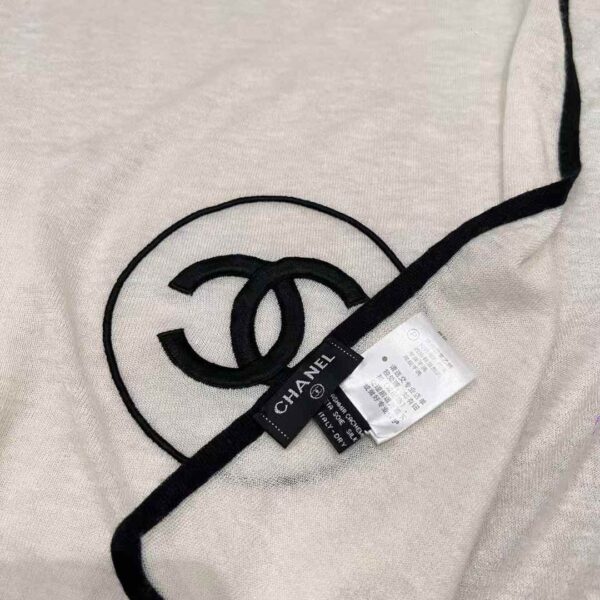 CHANEL LOGO  Scarf
