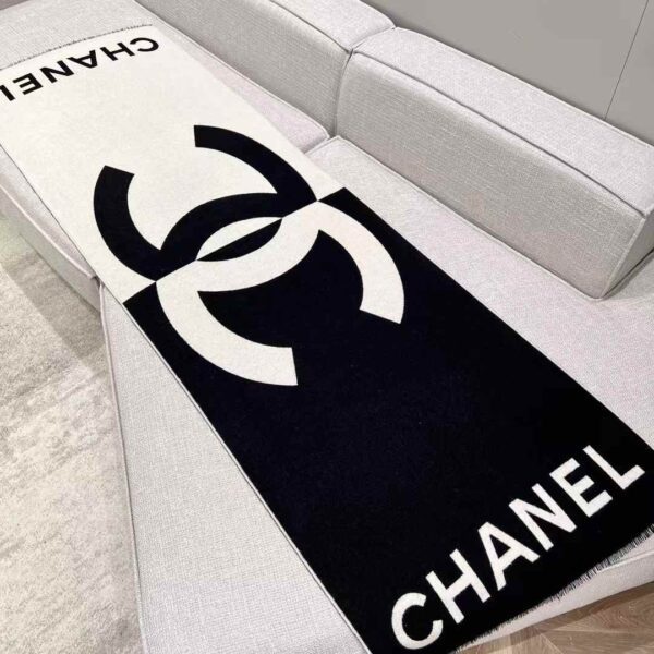 CHANEL 23P LOGO Scarf