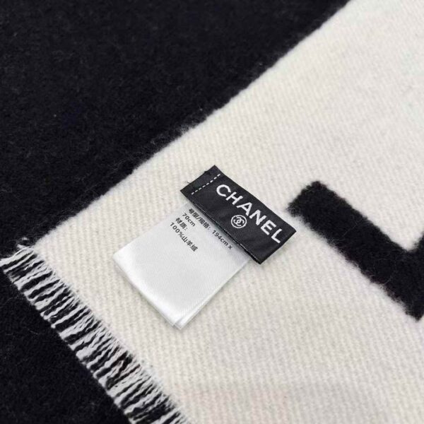 CHANEL 23P LOGO Scarf