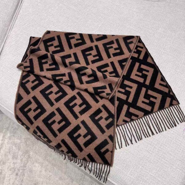FENDI  Scarf