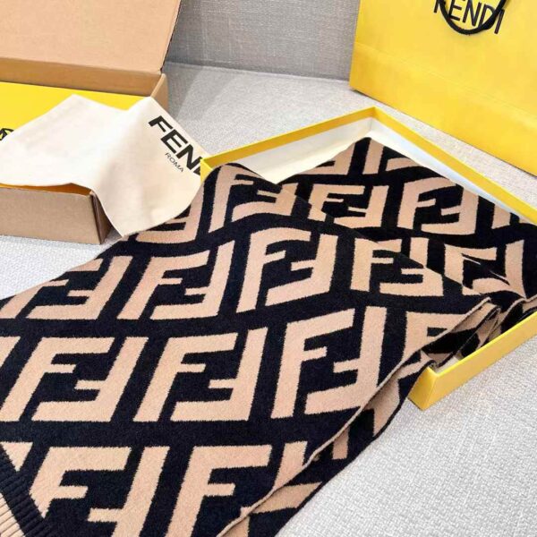FENDI  Scarf