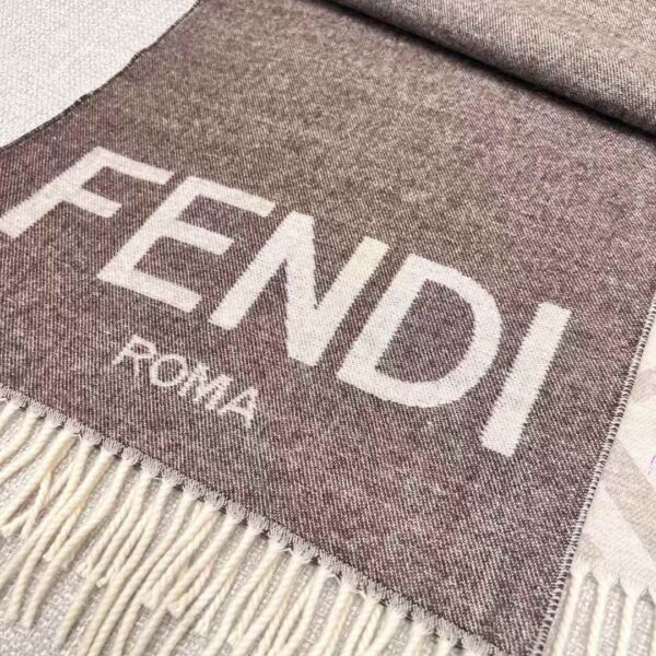 FENDI Double scarf
