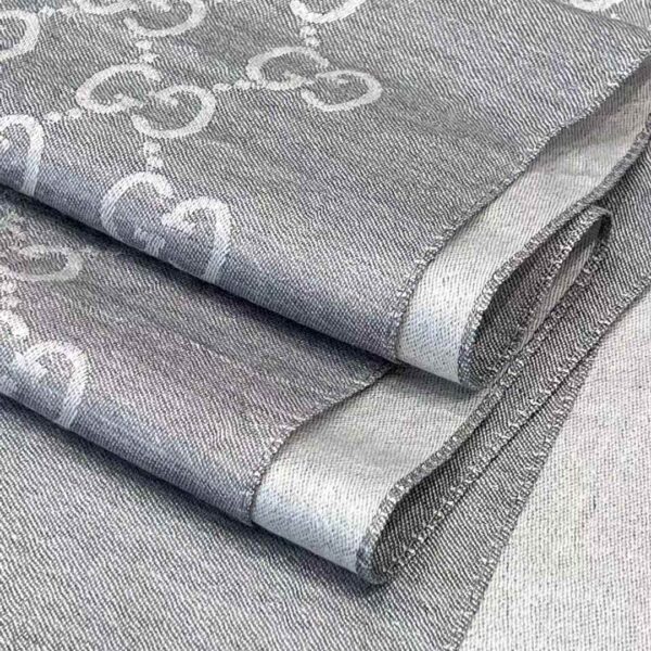 GUCCI  Double scarf