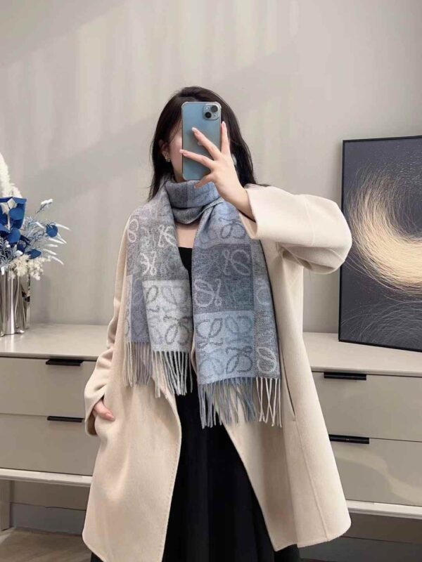 LOEWE Double-sided chess-style scarf