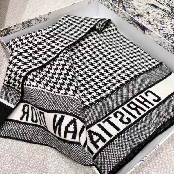 DIOR Thousand bird scarf